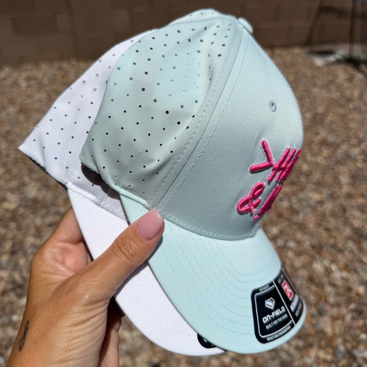 Performance Snapback | Cotton Candy (Soft Blue / Pink)